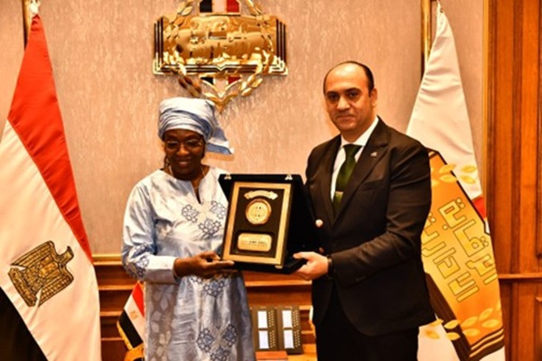 Le Conseil consultatif de l'Union africaine pour la lutte contre la corruption effectue une visite en Égypte et rencontre des représentants des autorités chargées de l’application de la loi afin d'examiner les progrès réalisés dans la mise en œuvre de la Convention de l’Union africaine sur la prévention et la lutte contre la corruption.