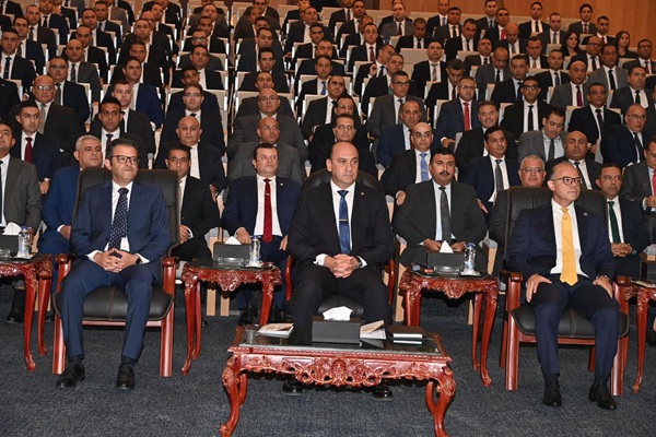 The Administrative Control Authority organizes a panel discussion entitled “Financial Markets and Development of the Egyptian Economy” in cooperation with the Financial Regulatory Authority and the Stock Market  